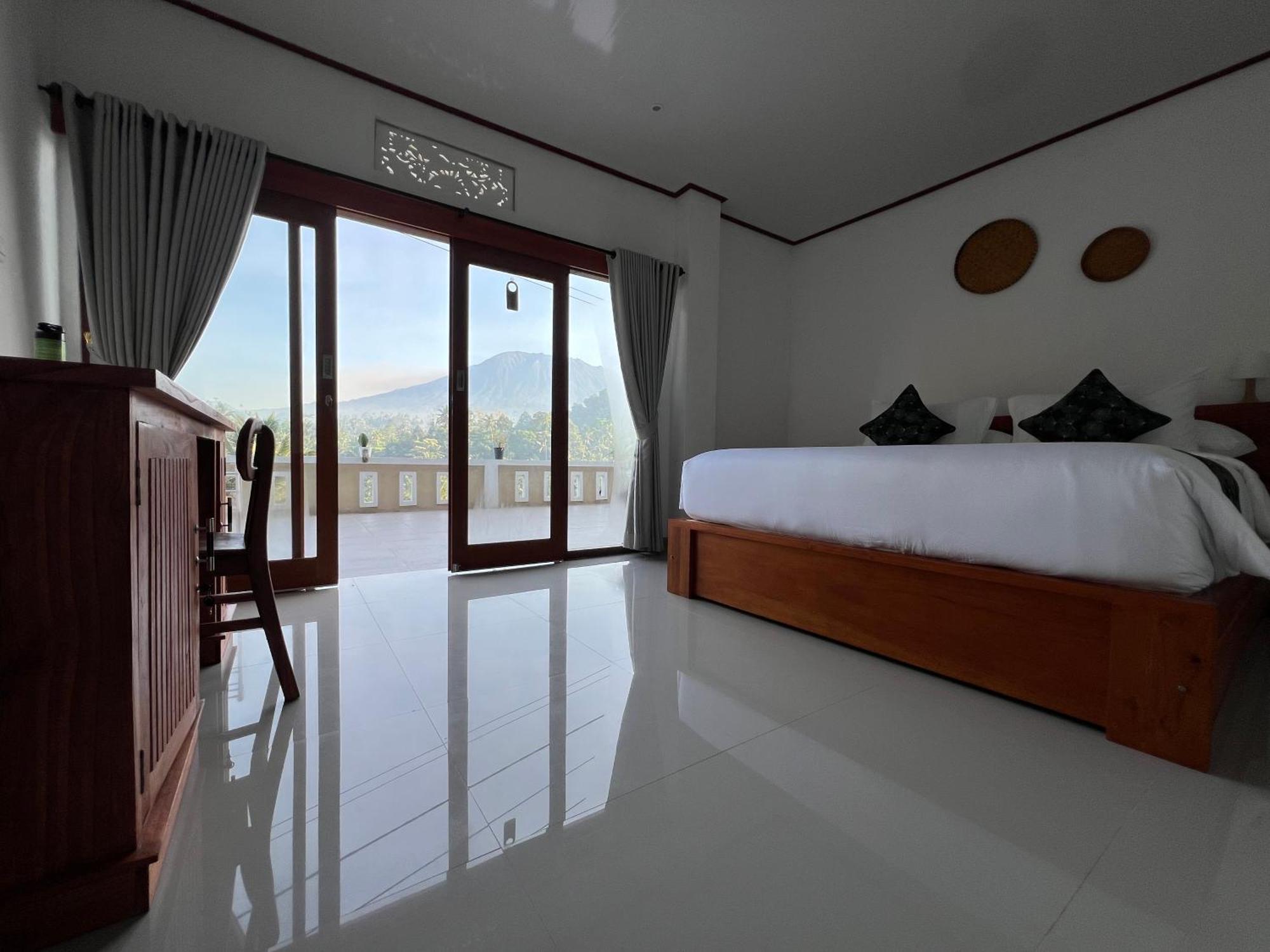 Bisbis House Iseh Village Selat Buitenkant foto